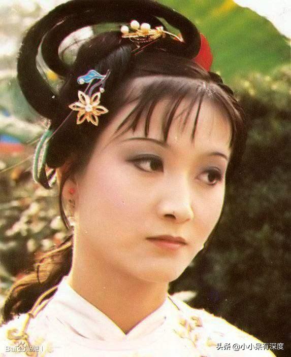 胡澤紅近況，她身材略有些發福，但依舊可以看出當年惜春的影子