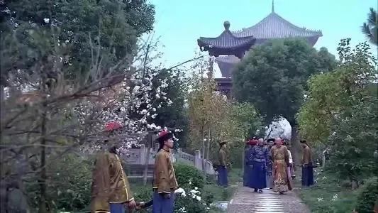 她被選秀入宮，卻獨攬大權伴隨四代帝王，她的故事比想象的更精彩