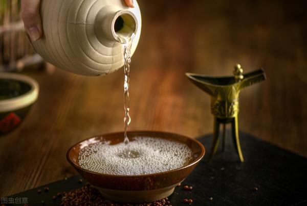 周總理曾親自下令提高茅臺酒質量，他為何對這款酒如此看重？