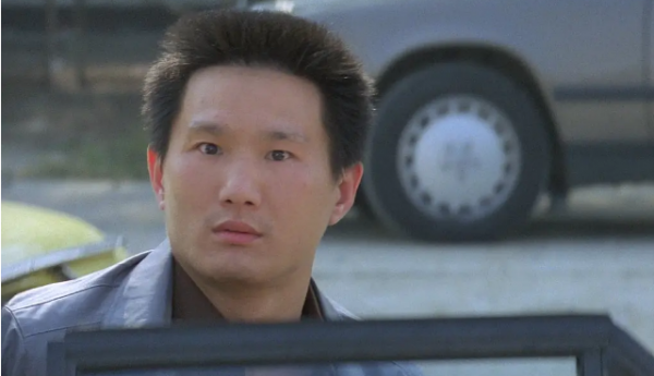 “龍套王”秦貴寶的千面人生，炸裂演技，撐起了影圈的半壁江山