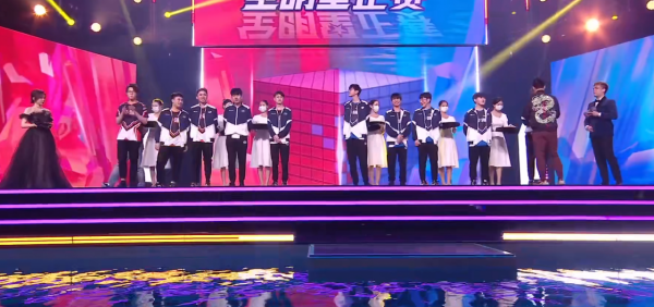 兩大國產操作型上單迎來對決,這次Ale贏了!Bin心態有巨大問題? 兩大國產操作型上單迎來對決,這次Ale贏了!Bin心態有巨大問題?