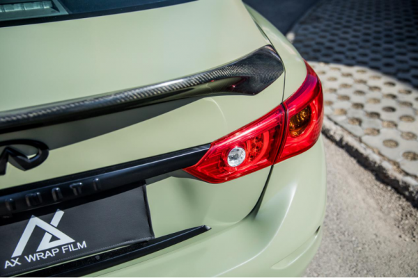 吃白粥配榨菜也要堅持改裝 英菲尼迪Q50L與卡其綠