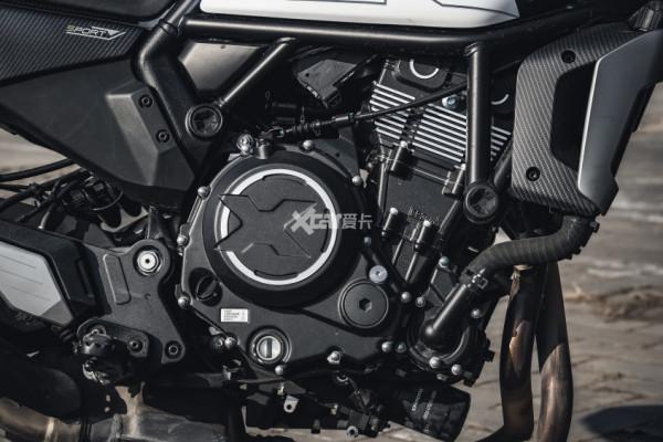 第一梯隊中的No:1 試駕春風700CL-X SPORT