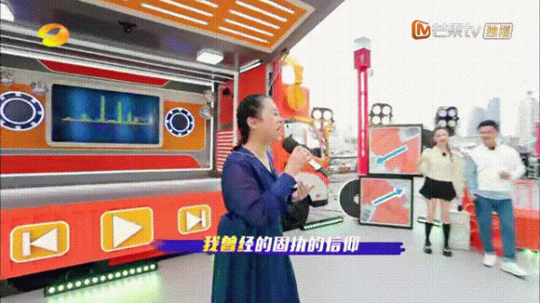 50歲女星28歲面容，遠離男人是女人保持青春、身材還有錢的秘訣？