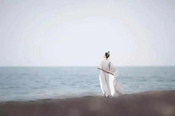 強者思維：人慾避禍，當敬事。人不敬事，事不順