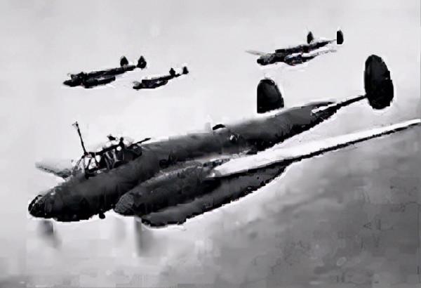 100人深入日軍腹地奇襲機場，全殲日守軍擊斃機場司令，我軍0傷亡