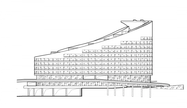 中國建築又一項世界之最！新雪國金頂酒店建有638米高穿山電梯