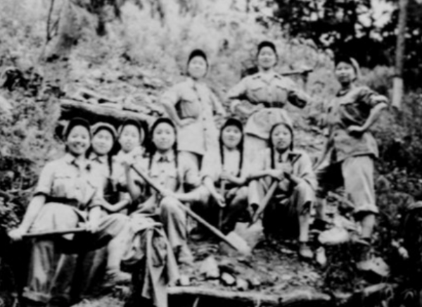 志願軍女戰士被抓,吳瑞林大怒:不惜代價,砸鍋賣鐵把人救回來 志願軍女戰士被抓,吳瑞林大怒:不惜代價,砸鍋賣鐵把人救回來