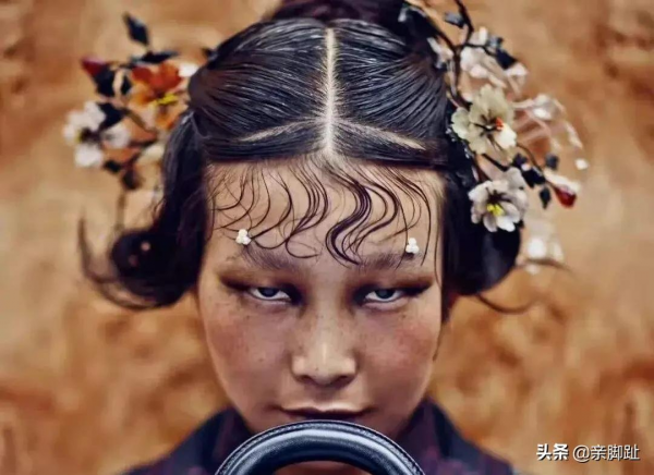 眯眯眼被開除國籍 眯眯眼被開除國籍