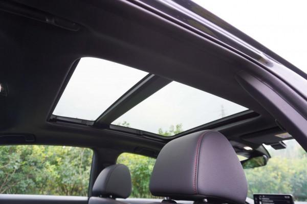 第十一代思域:外表雖保守,但內心依然奔放 第十一代思域:外表雖保守,但內心依然奔放