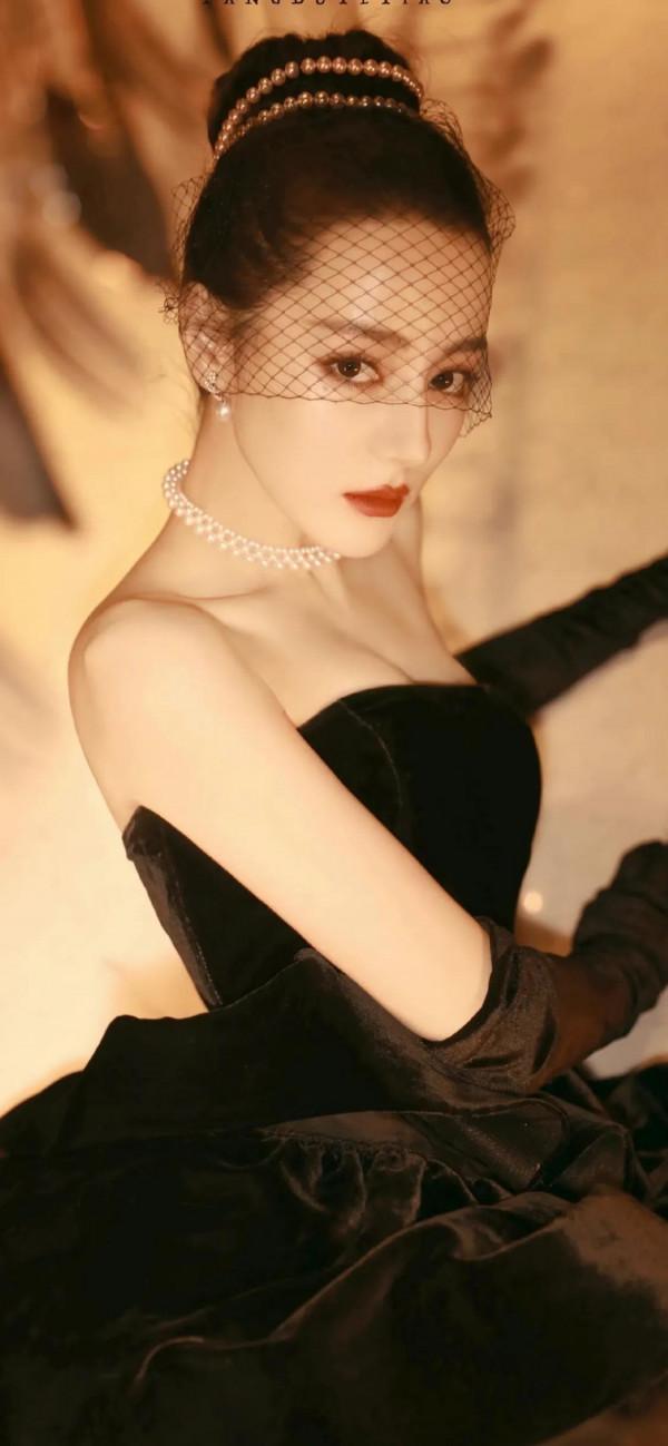 迪麗熱巴 | 你失敗的原因只有一個，就是與我為敵