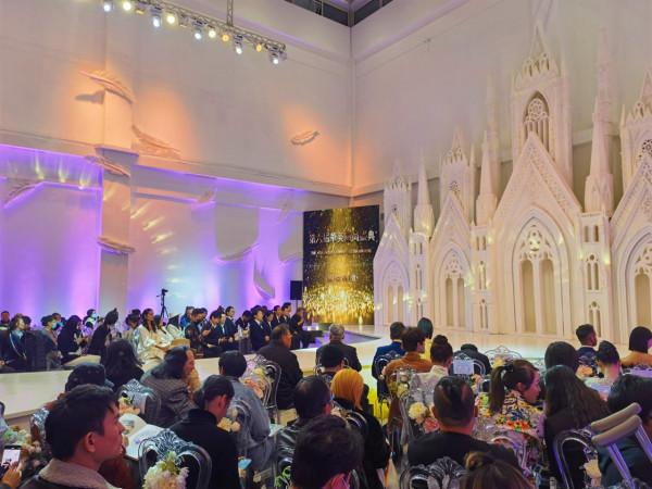 第六屆華美風尚盛典完美落幕 正能量引領時代風尚 第六屆華美風尚盛典完美落幕 正能量引領時代風尚