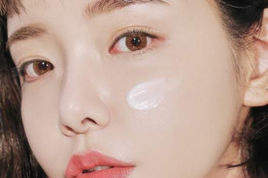 40歲抗衰老，堅持每天面部刮痧，後來結果怎麼樣？值得學習嗎？