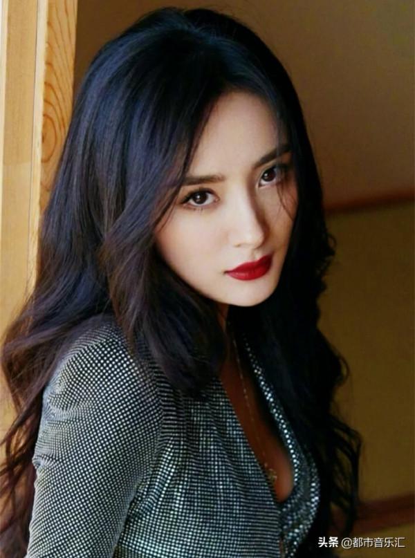 明星高畫質美圖桌布楊冪