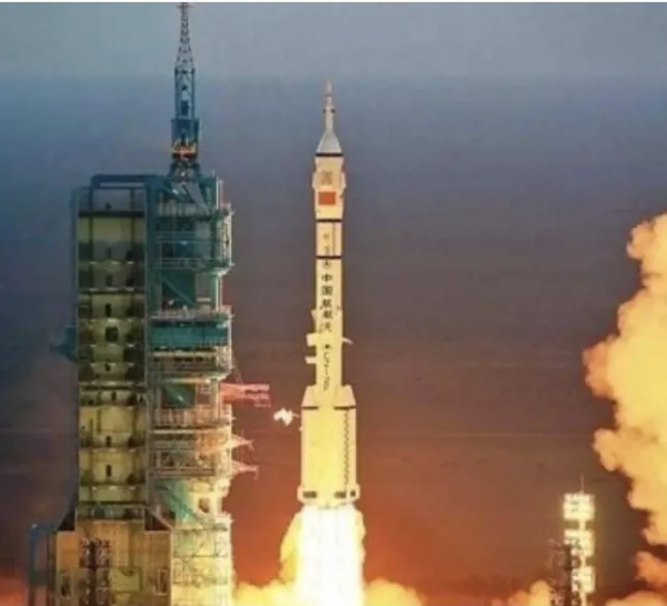 2022汽車新規,出廠自帶“黑匣子”,購車“7日退換”,誰受益? 2022汽車新規,出廠自帶“黑匣子”,購車“7日退換”,誰受益?