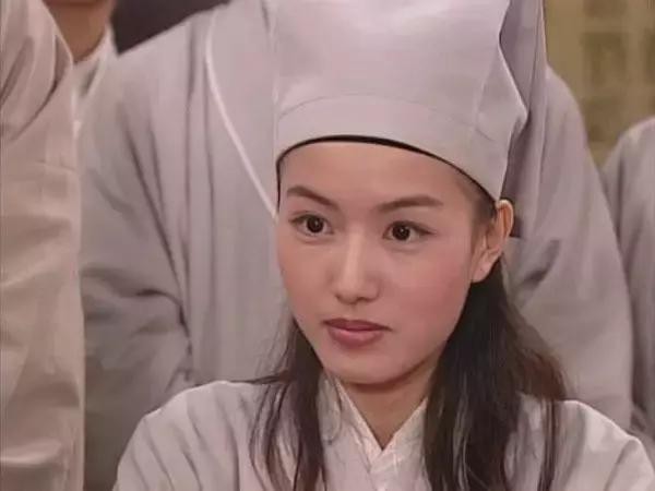 黃日華版《天龍八部》10位美人今昔對比，有7位至今未婚