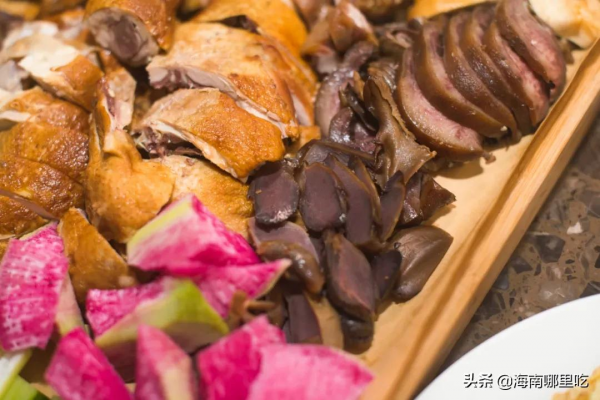 這家小酒館的「無敵下酒菜」4個人都吃不完,來晚吃不到 這家小酒館的「無敵下酒菜」4個人都吃不完,來晚吃不到