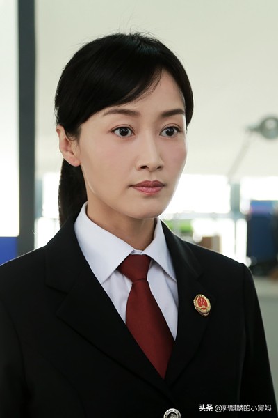 《人民的名義》趙子琪：曾經是央視優秀主持人，兩個男人為她離婚