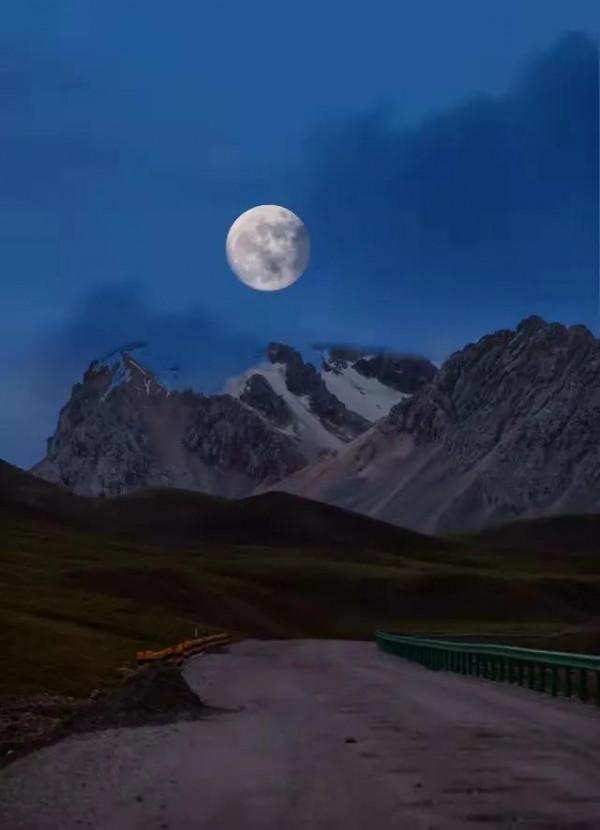 貨車司機牛二哥青藏奇遇之崑崙山深處的秘密（五）可怕的陷阱