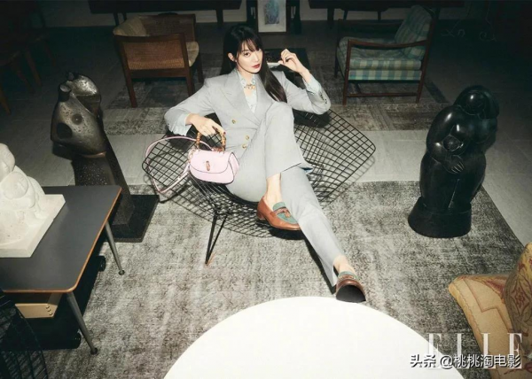 組圖：《海岸村恰恰恰》女星申敏兒開年大片，治癒笑顏清新溫暖