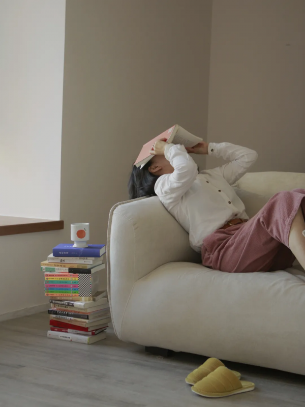 37歲，兩套房，她9年不戀愛，1人住10年：有錢有房，快樂翻倍