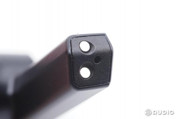 黑鯊鳳鳴真無線藍芽耳機拆解，自研超低延時，支援遊戲超低延時