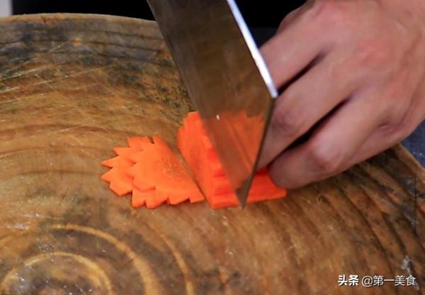 這樣做的裡脊肉才好吃,簡單一煎,肉質鮮嫩多汁,無技巧無難度 這樣做的裡脊肉才好吃,簡單一煎,肉質鮮嫩多汁,無技巧無難度