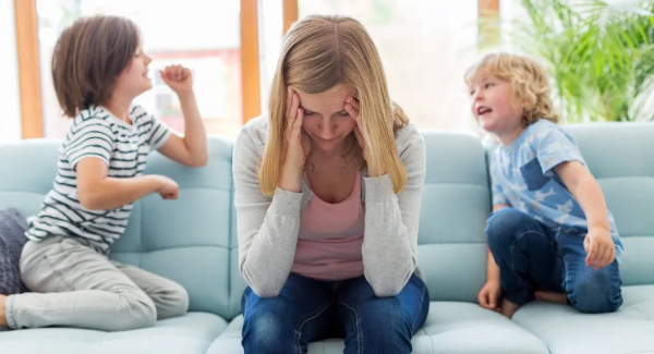 六歲前父母“認真養“和”敷衍養”的孩子,長大後差距明顯 六歲前父母“認真養“和”敷衍養”的孩子,長大後差距明顯