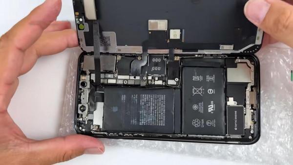 800塊買了部iPhoneXSMax,一天改造成iPhone13ProMax,感覺賺了 800塊買了部iPhoneXSMax,一天改造成iPhone13ProMax,感覺賺了