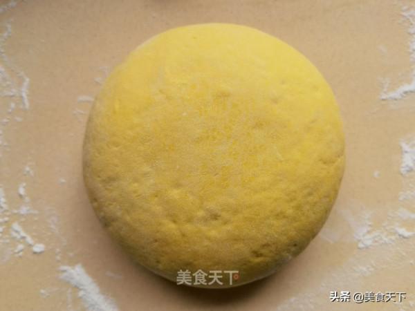 這樣的餡餅你喜歡嗎?皮薄餡多,用料十足!一口下去滿嘴留香 這樣的餡餅你喜歡嗎?皮薄餡多,用料十足!一口下去滿嘴留香