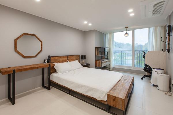 韓國夫妻180㎡，堅持減法生活，室內簡單清爽，顯得倍加敞亮