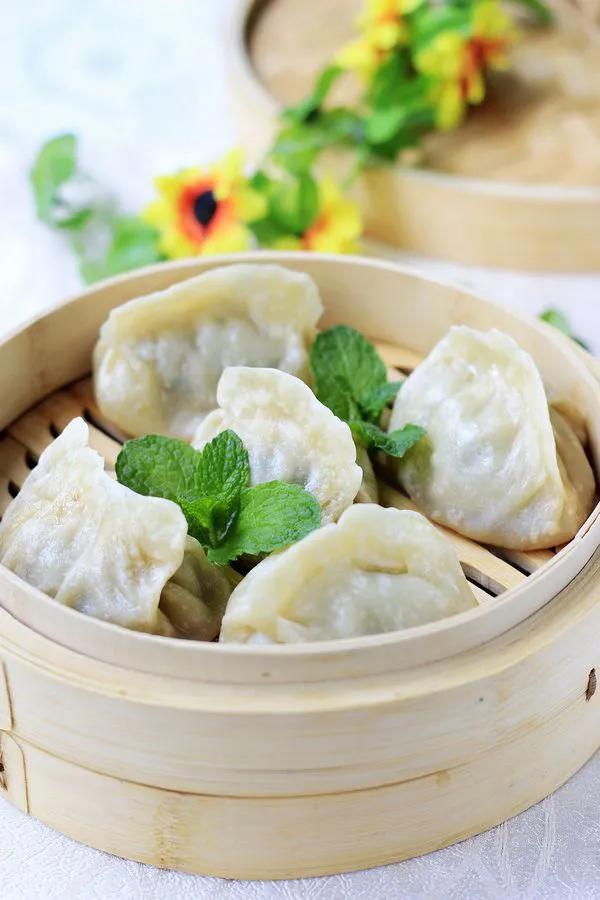 官方建議多買肉，囤著做些餃子餡吧