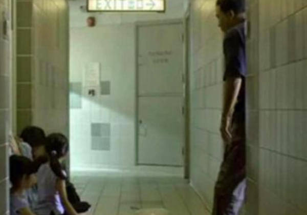 2004年，一香港男子靠救助金度日，妻子要求外出工作，卻慘遭殺害