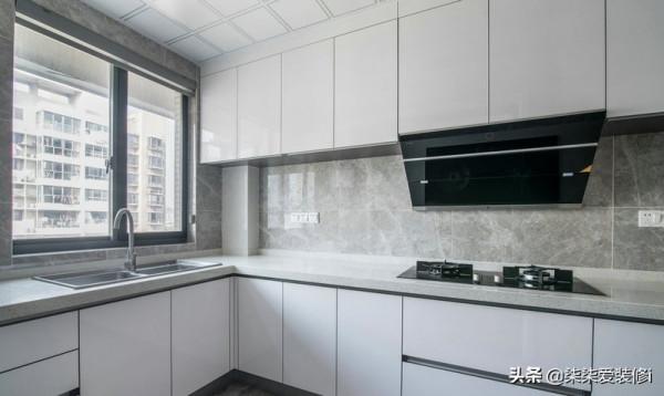 廚房裝修牆磚的選擇,有哪些要點?牢記6要素,選購不用愁 廚房裝修牆磚的選擇,有哪些要點?牢記6要素,選購不用愁