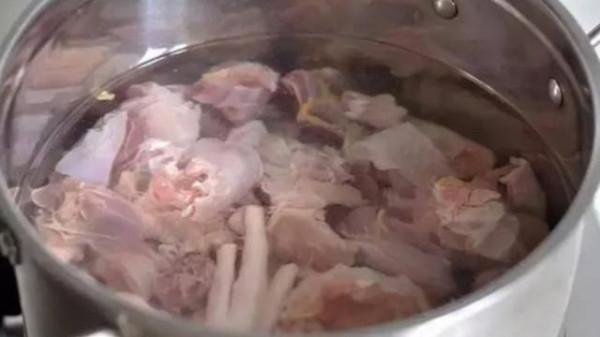 為何醫生不建議多吃肉呢？不妨轉給家人看看