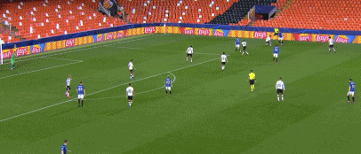 如何用一場典型穆氏戰術完勝真藍黑？且看穆里尼奧如何啟用新羅馬