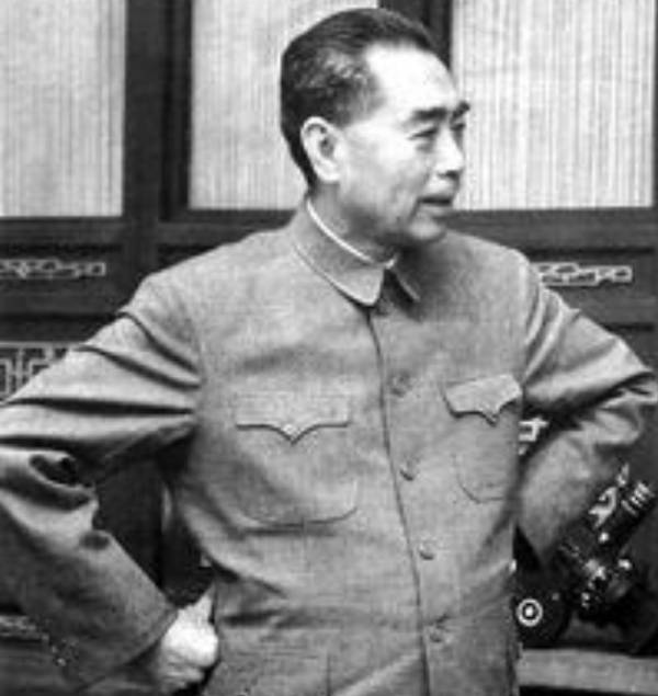 中尼珠峰主權歸屬引爭端，毛主席巧用妙招化解，挫敗印度不軌企圖