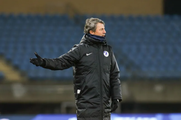 何塞:就是0-1輸了,就是因為點球,沒什麼別的可以說的 何塞:就是0-1輸了,就是因為點球,沒什麼別的可以說的