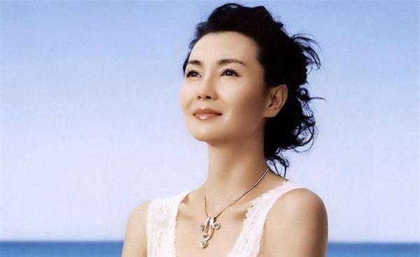 真的就不怕孤獨嗎？漂亮又多金卻獨自到老的女星，有的很讓人心酸