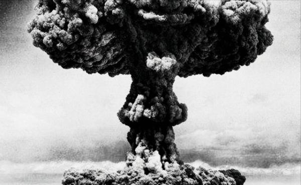 中國首枚原子彈爆炸成功，為什麼毛主席要求，第一個通知日本？