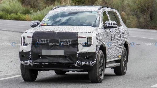 跟Range同平臺 全新福特撼路者曝光 帶大梁 或增3.0T柴油版 跟Range同平臺 全新福特撼路者曝光 帶大梁 或增3.0T柴油版