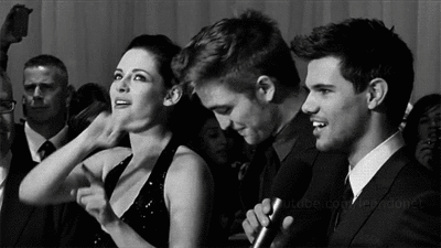 《暮光之城》14年後演員現狀：男主長殘，配角逆襲，女主成贏家