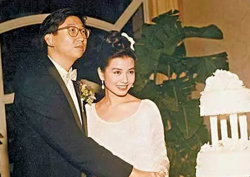 港媒吹上天，卻讓人get不到美感的TVB女星，到底誰眼光有問題