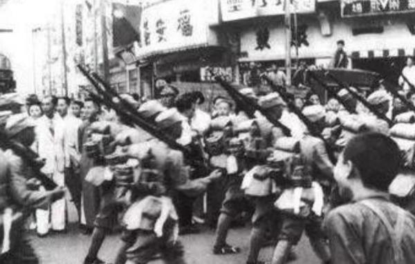 結婚9天入臺潛伏的謝漢光,42年後迴歸大陸:髮妻仍在、兒孫滿堂 結婚9天入臺潛伏的謝漢光,42年後迴歸大陸:髮妻仍在、兒孫滿堂