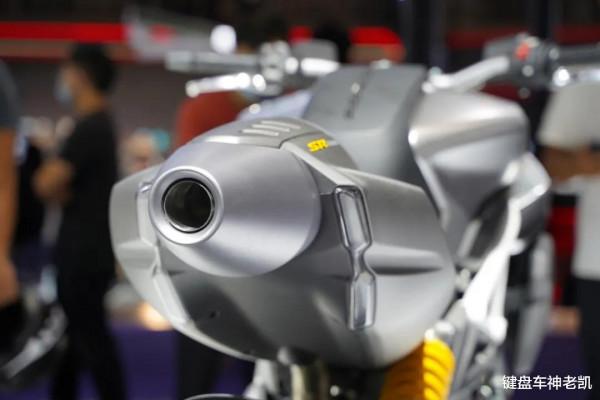 宗申賽科龍邁入公升級俱樂部，RA9領銜、RX850壓陣