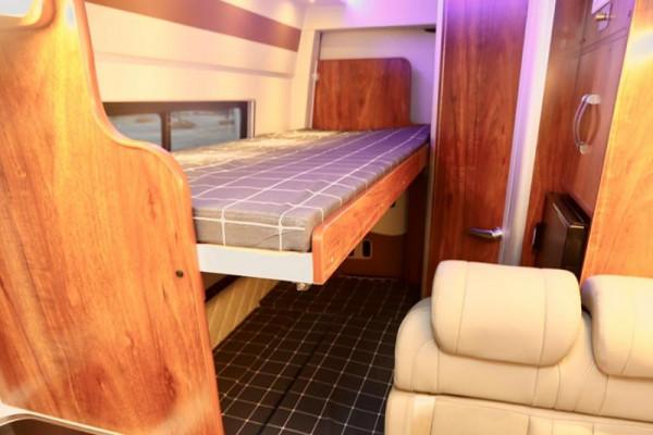 6座佈局丨31.98萬帶走亞星歐睿長軸B型房車 6座佈局丨31.98萬帶走亞星歐睿長軸B型房車