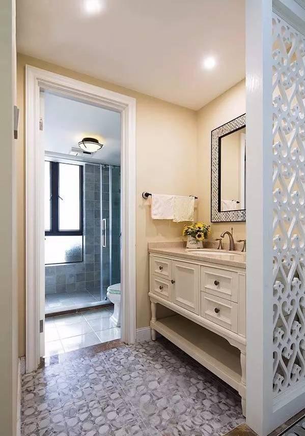 初次參觀朋友的新房,一進門,就看到一個玄關櫃比衣帽間還能裝 初次參觀朋友的新房,一進門,就看到一個玄關櫃比衣帽間還能裝