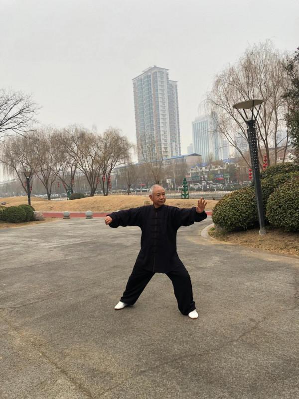 太極拳的雙重探析、及糾正方法