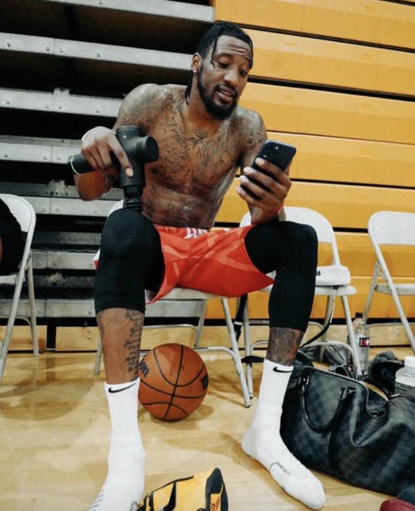 從落選秀到頂級3D,哈登隊友上演逆襲好戲,7千萬多隊搶著要 從落選秀到頂級3D,哈登隊友上演逆襲好戲,7千萬多隊搶著要