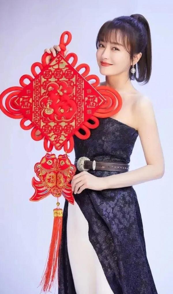 秦嵐 甜蜜女神可愛寶貝高畫質圖片桌布